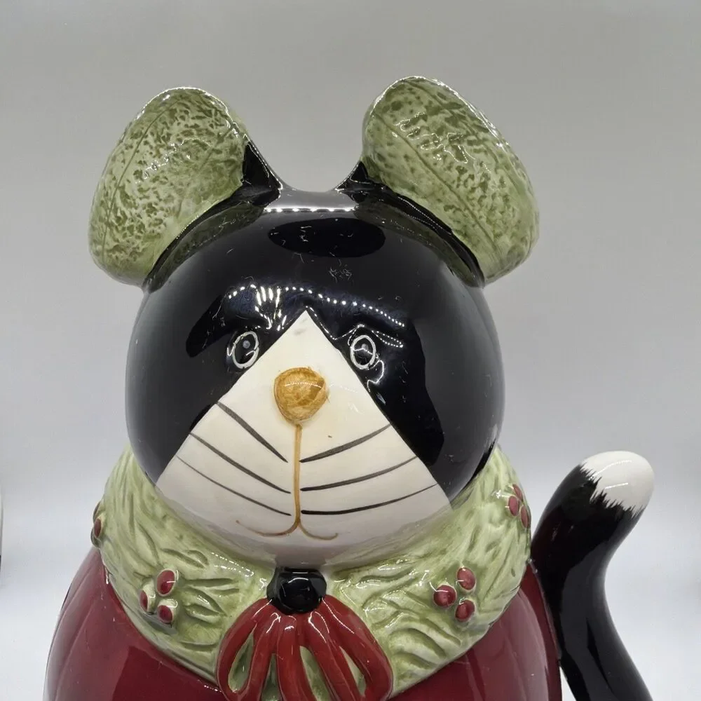 Sakura Fiddlestix Cozy Cat Holiday  Cookie Jar Earthenware Pre-owned